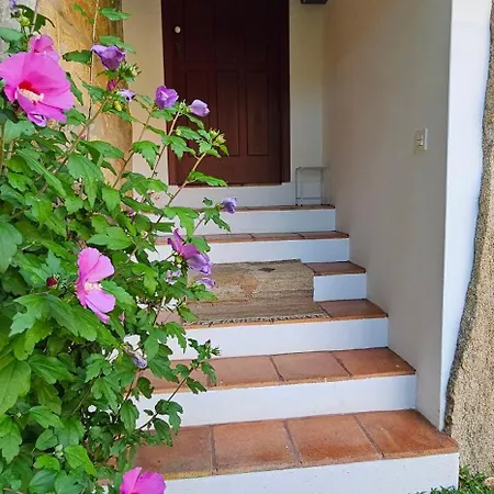 Casita En Domaio - *
